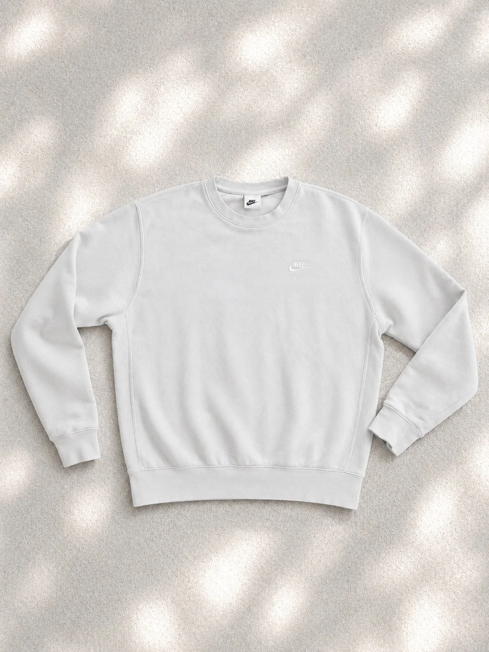 Nike Sportswear Club Fleece Crewneck Sweatshirt Men’s Medium Light Gray